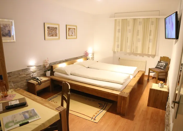 Hotel Paradis-Leukerbad-Therme